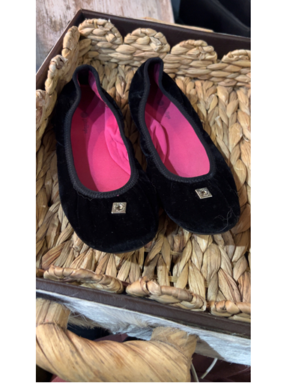 Women's Lindsay Phillips Black Pink Ballet Flats Size 8.5
